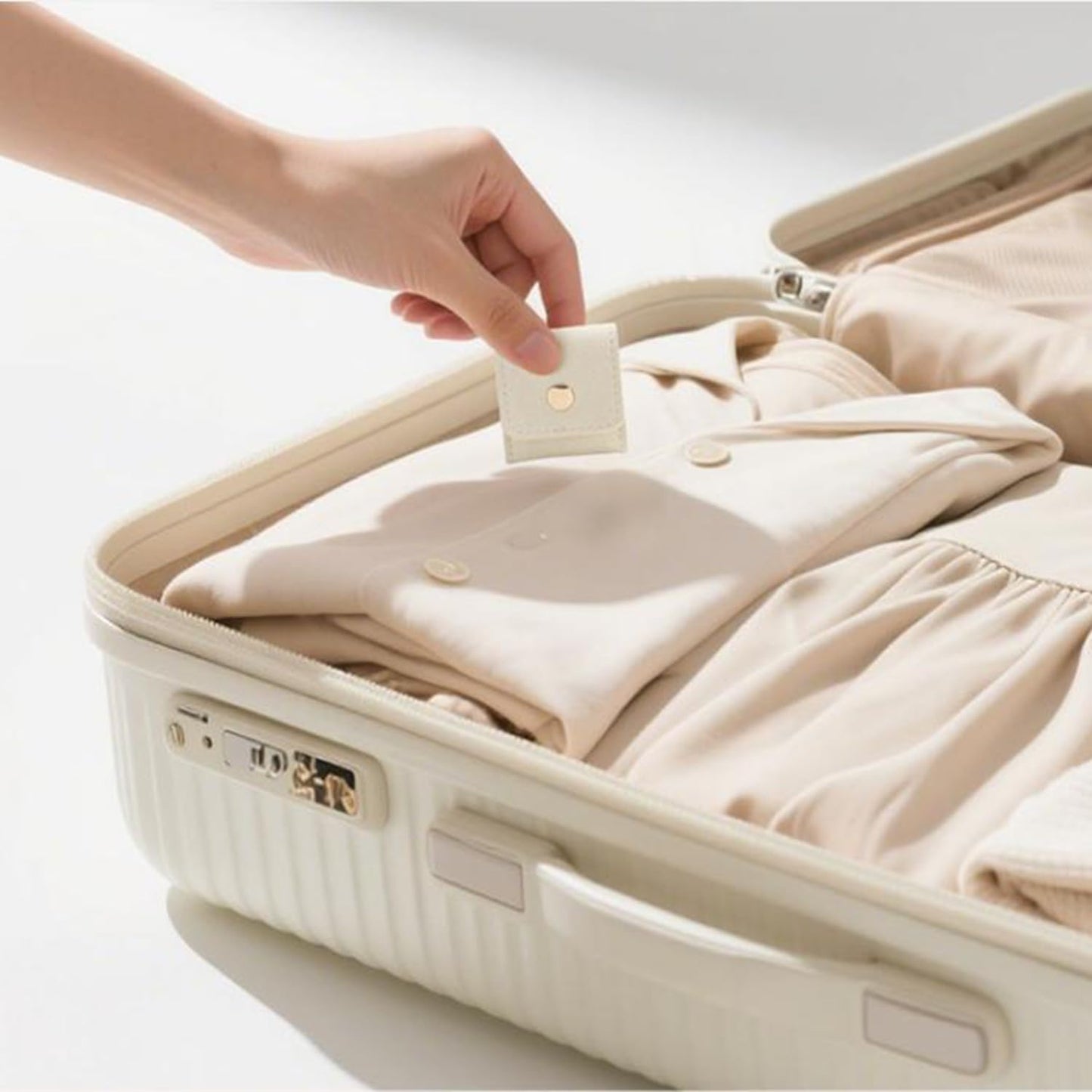 Mini Travel Jewellery Pouch (Buy1 Get1 Free)